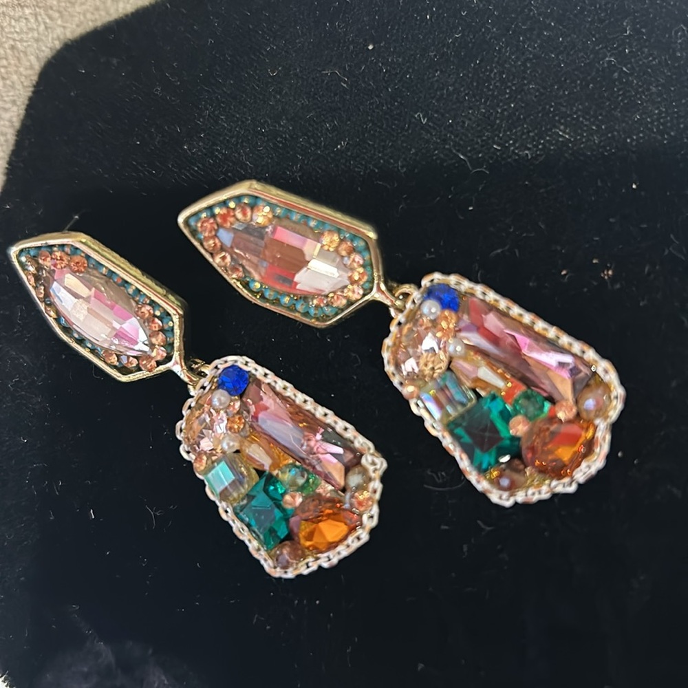 Stunning Crystal Mosaic Earrings-Boutique